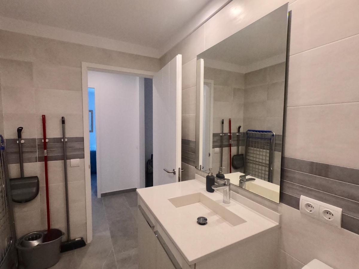 Apartamento Nuevo En El Centro Con Garaje Cadaques Exterior photo